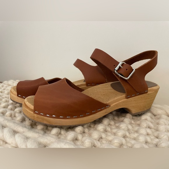 Mia Swedish Clog Sandals - Picture 1 of 9